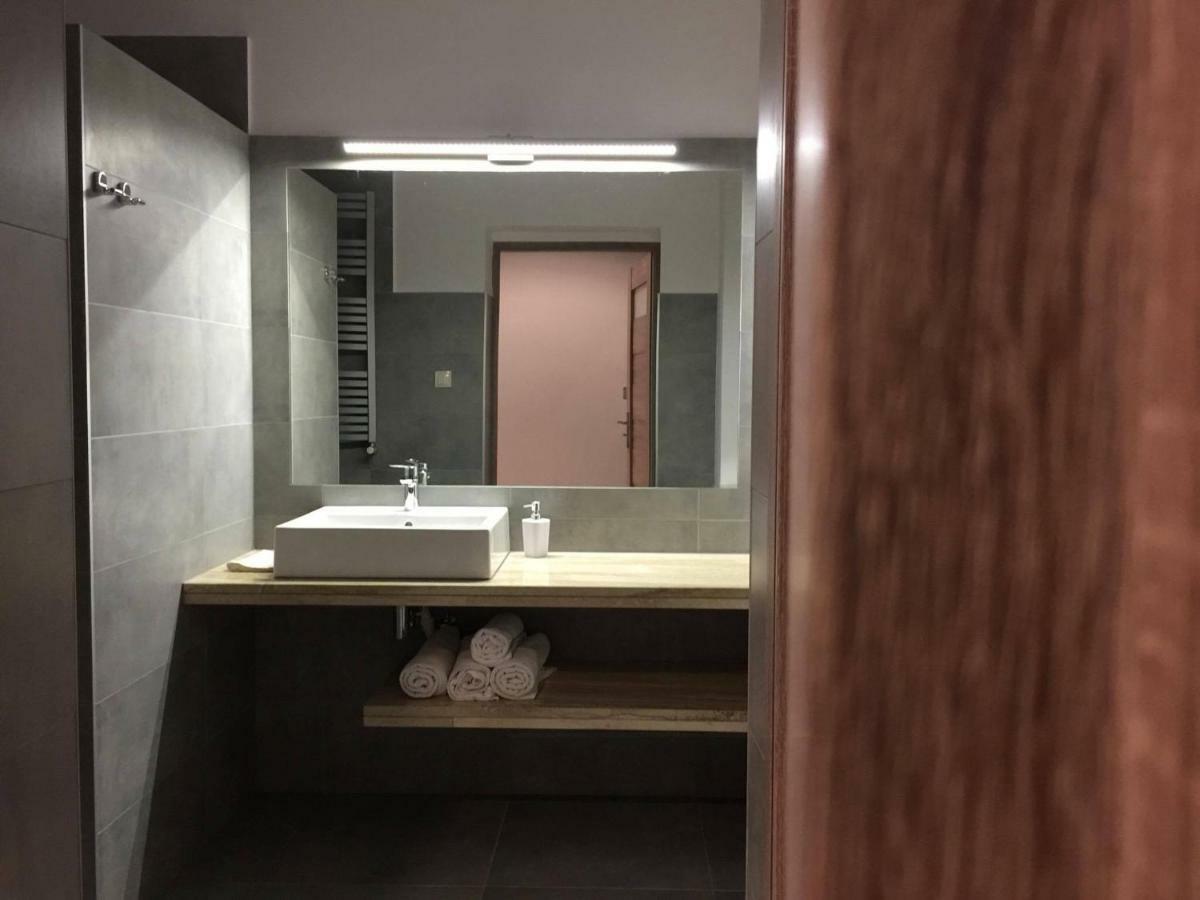 Apartamenty Eden Ustrzyki Dolne Extérieur photo